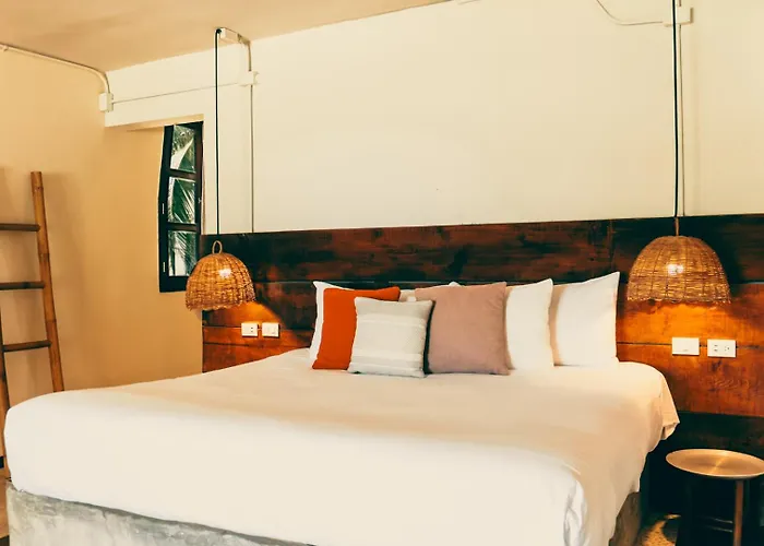 Mia Front Hotel *